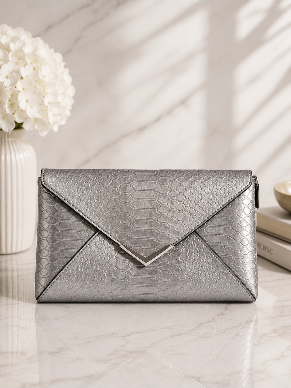 Stella & Dot Silver Snakeskin Embossed Envelope Clutch Evening Bag Metallic
